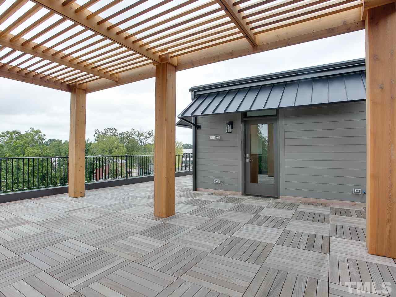 2101 Cameron Manor Lane, Unit 111 Raleigh, NC 27605 - Photo 27 of 30