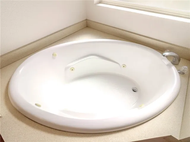 $2,500 | 1157 Greenhill Way, Corona, CA 92882