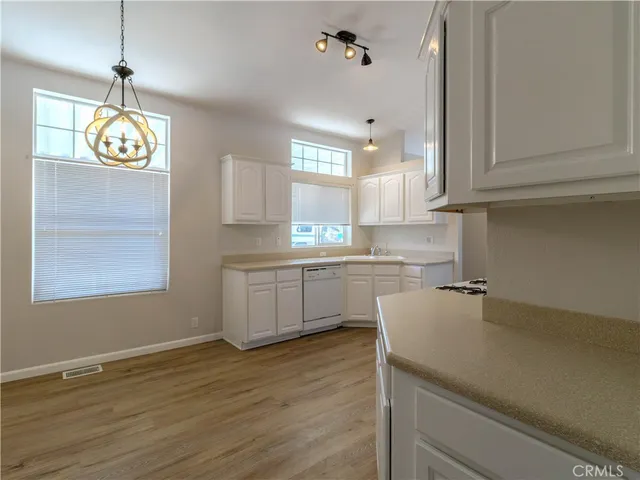 $2,500 | 1157 Greenhill Way, Corona, CA 92882