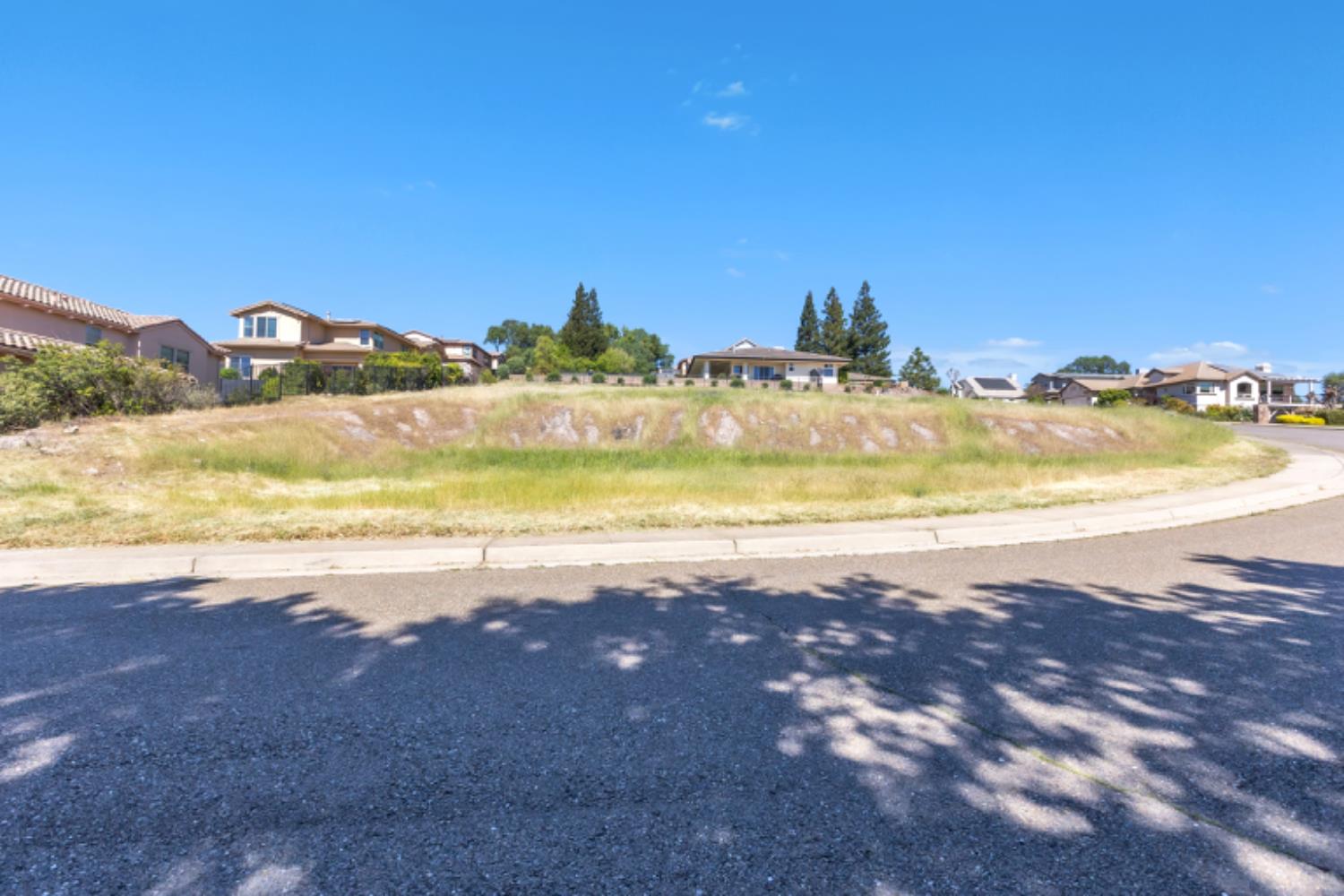 1540 Ridgeview Circle Auburn, CA 95603 - Photo 1 of 15