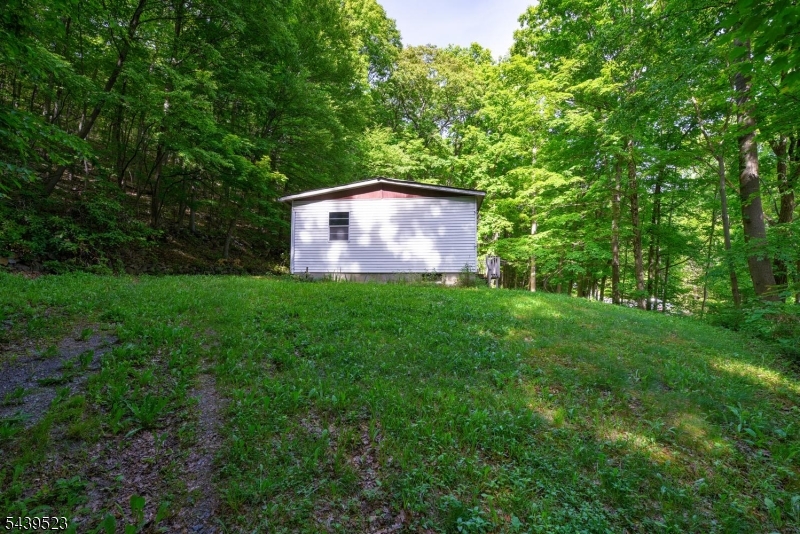 77 Sand Pond Road Hamburg, NJ 07419 - Photo 32 of 44
