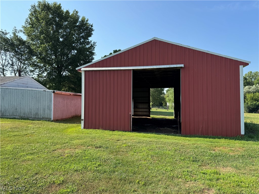 326 Annis Road Amherst, OH 44001 - Photo 42 of 47 Gallery Image 42