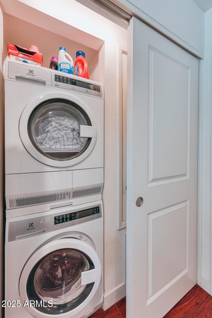 5221 North 24th Street, Unit 102 Phoenix, AZ 85016 - Photo 14 of 19 Stacked Washer & Dryer