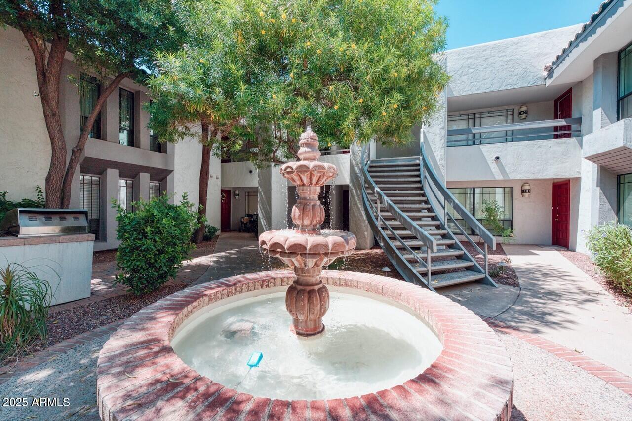 5221 North 24th Street, Unit 102 Phoenix, AZ 85016 - Photo 16 of 19 Courtyard w/ BBQ & Fountain