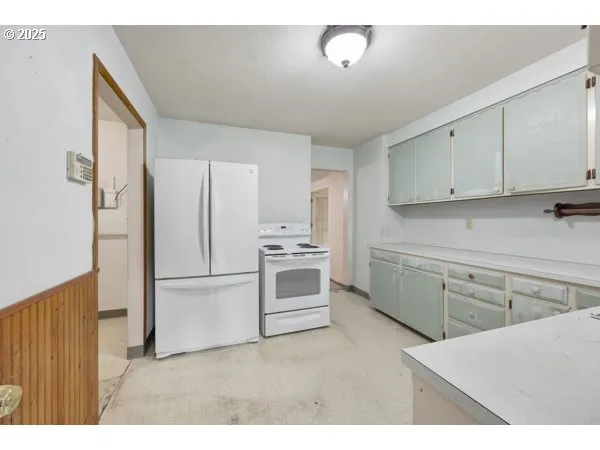 $334,900 | 141 Northeast 188th Avenue, Gresham, OR 97230