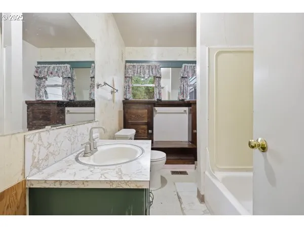 $334,900 | 141 Northeast 188th Avenue, Gresham, OR 97230