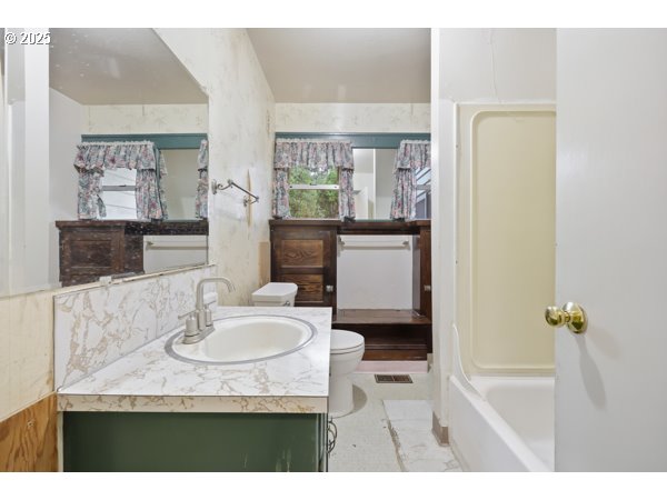 141 Northeast 188th Avenue Gresham, OR 97230 - Photo 19 of 31