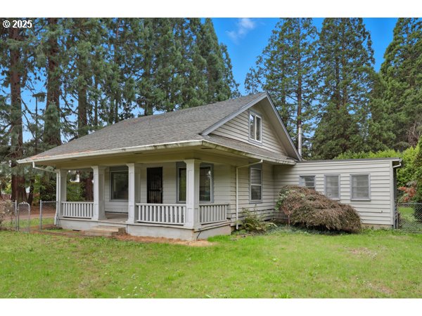 141 Northeast 188th Avenue Gresham, OR 97230 - Photo 3 of 31