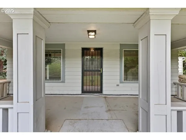 $334,900 | 141 Northeast 188th Avenue, Gresham, OR 97230