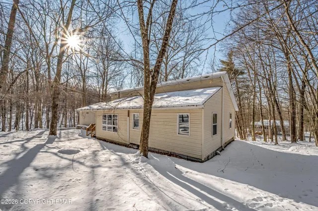 $159,900 | 2110 Owl Pass Road, Bushkill, PA 18324