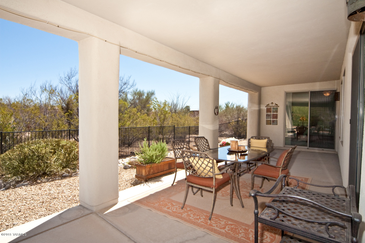 6054 North Panorama Ridge Place Tucson, AZ 85704 - Photo 20 of 36