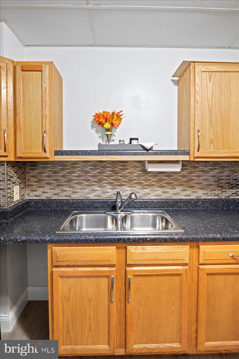 1019 Perry Street Reading, PA 19604 - Photo 8 of 22 Gallery Image 8