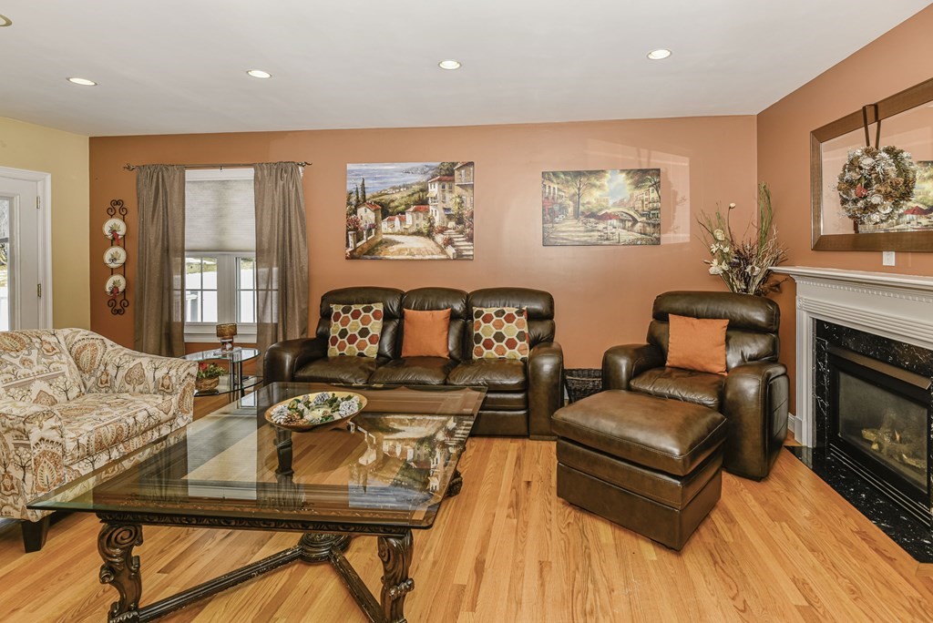 217 Bonham Road Dedham, MA 02026 - Photo 7 of 36 Gallery Image 7