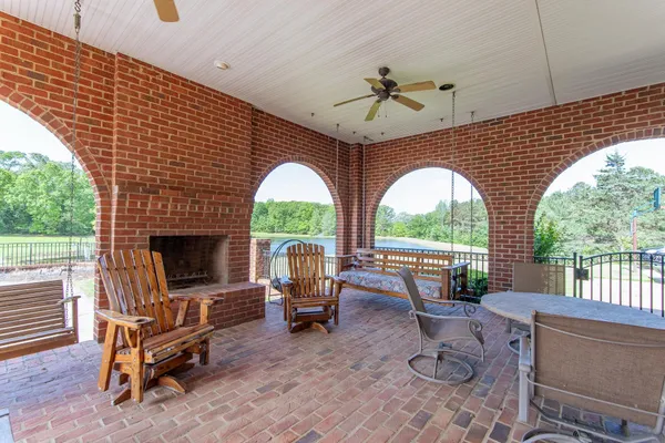 $1,300,000 | 4265 Charlie Pounds Road, Stantonville, TN 38379