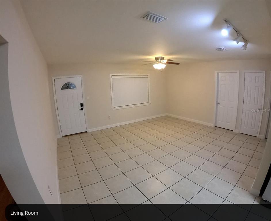 1316 Grayson Drive Orlando, FL 32825 - Photo 8 of 32
