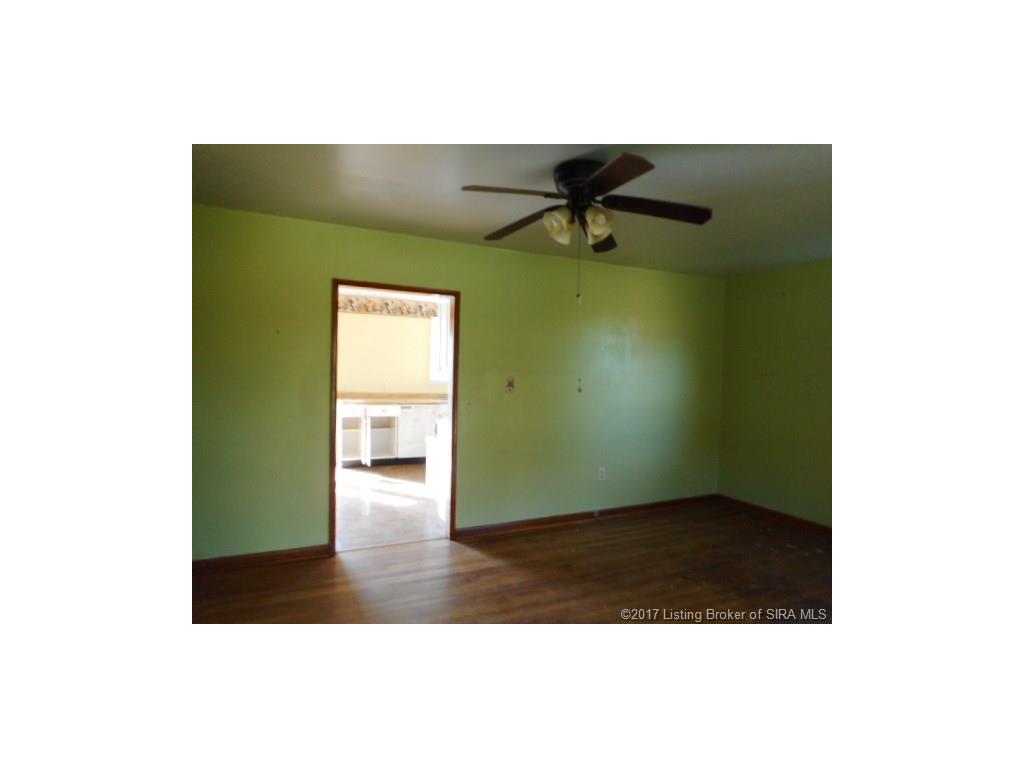 9405 Greenbrier Road Southeast Elizabeth, IN 47117 - Photo 11 of 27