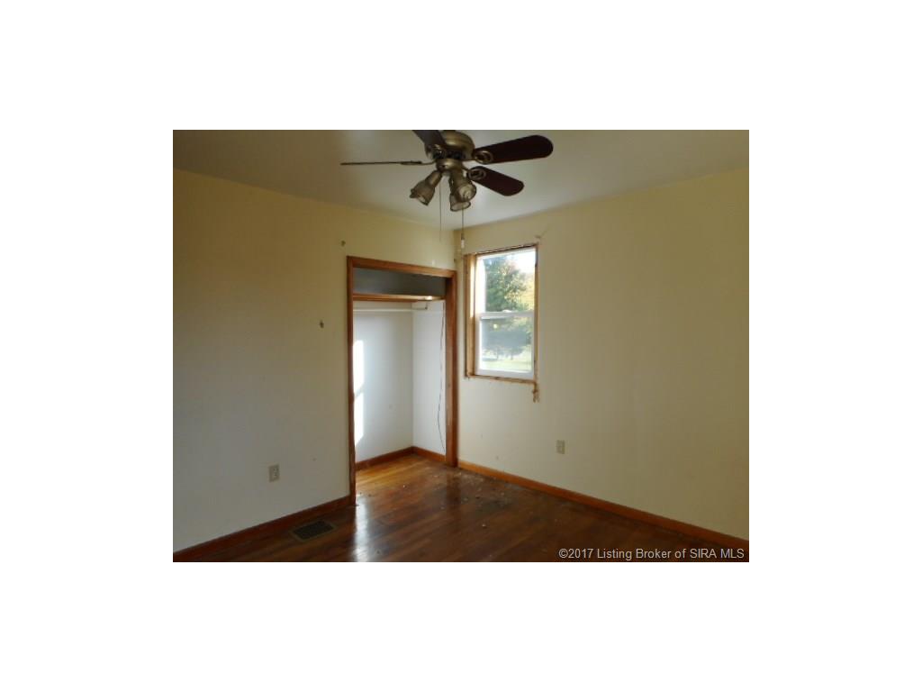 9405 Greenbrier Road Southeast Elizabeth, IN 47117 - Photo 22 of 27