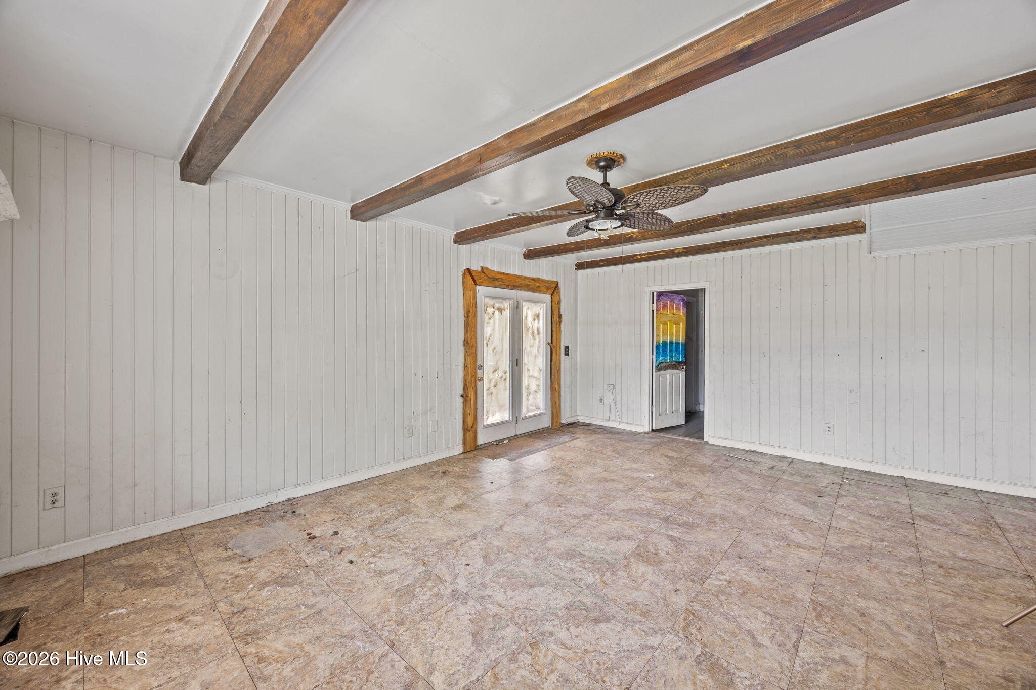 740 Broad Creek Road New Bern, NC 28560 - Photo 12 of 37 7-web-or-mls-0C0A8044