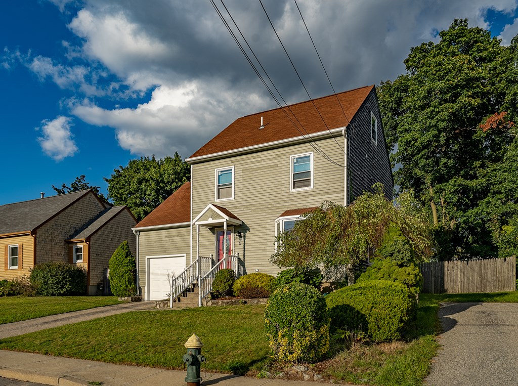 5 Ruzzi Street Cranston, RI 02920 - Photo 2 of 30 Gallery Image 2