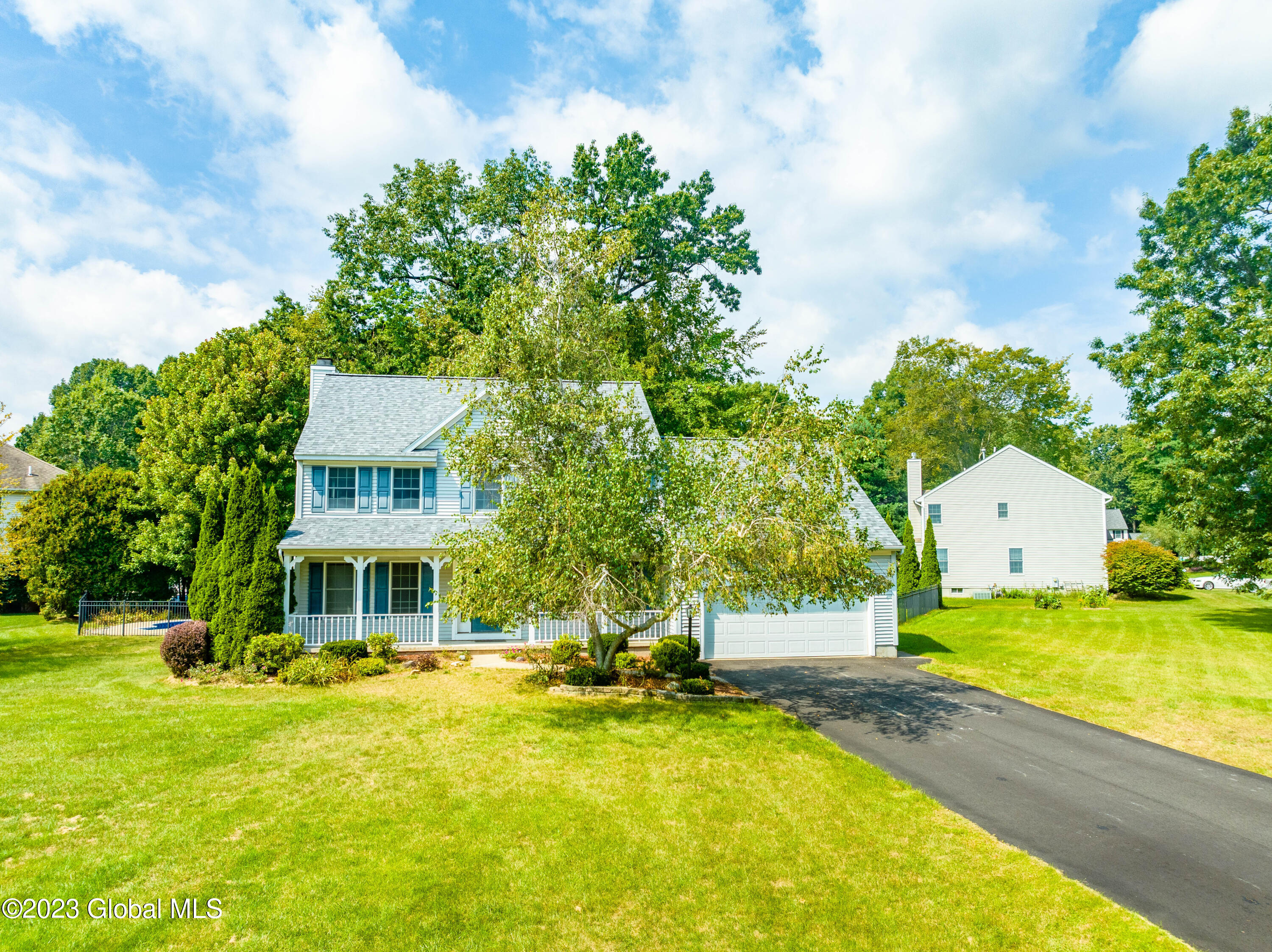 29 Marcel Road Halfmoon, NY 12065 - Photo 2 of 26 front