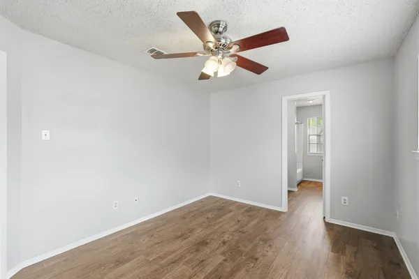 $1,650 | 2511 Howellwood Way, Unit A, Austin, TX 78748