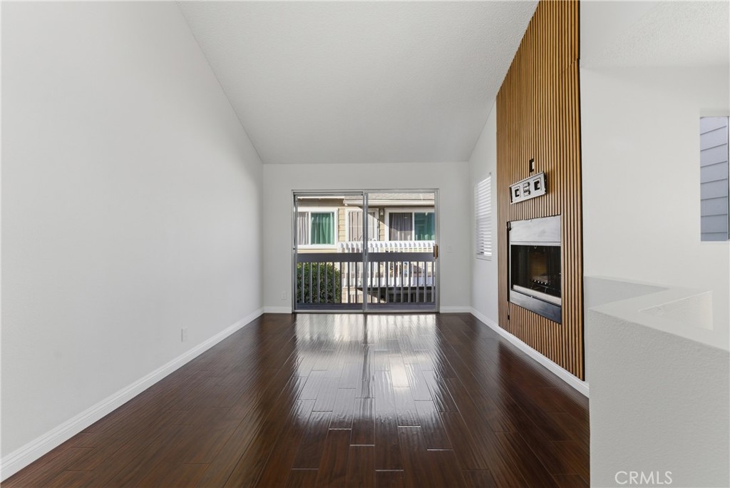 10702 Colima Road, Unit 1010 Whittier, CA 90604 - Photo 4 of 29