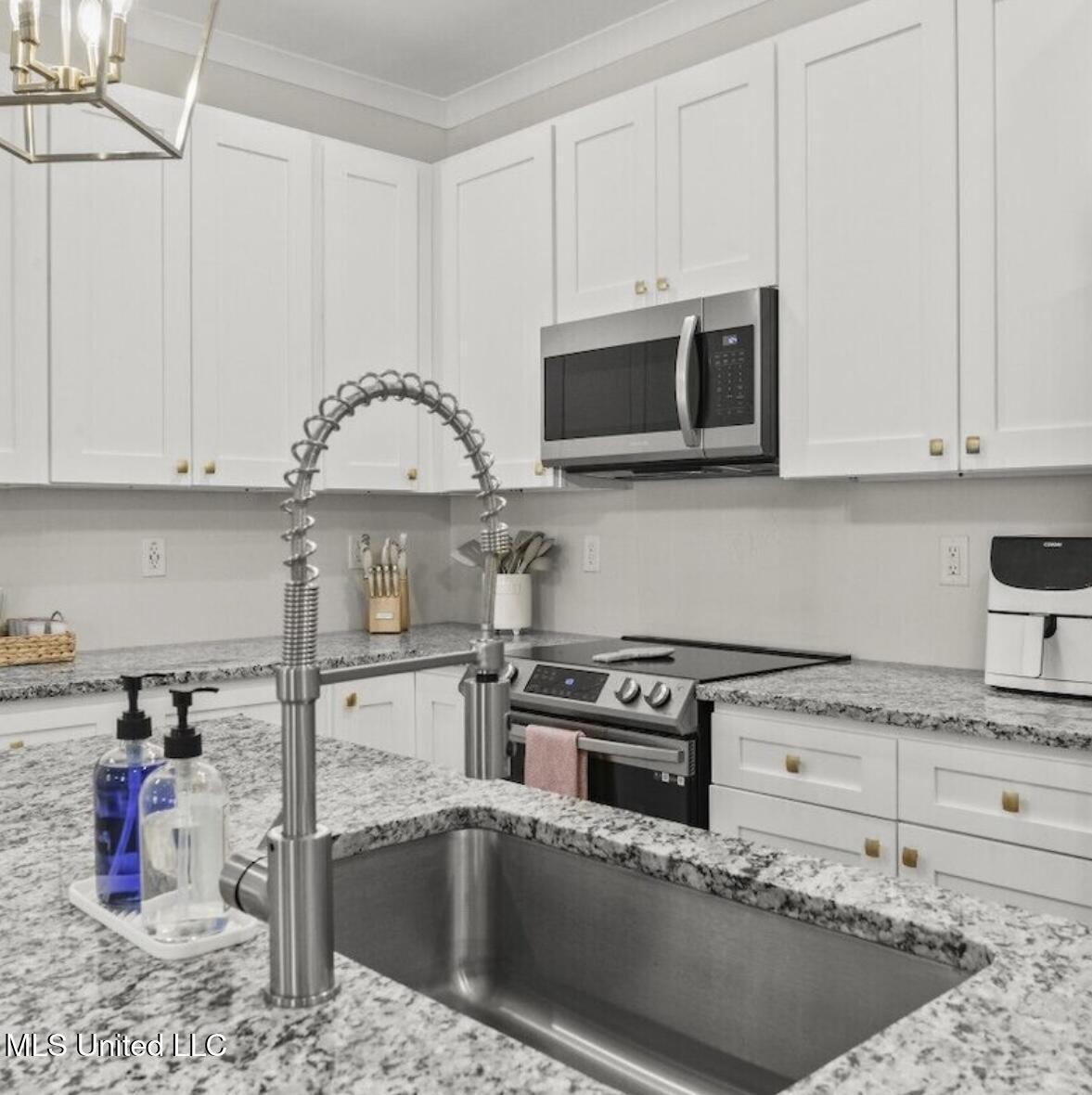 56 Oak Alley Lane Long Beach, MS 39560 - Photo 7 of 21 IMG_8414