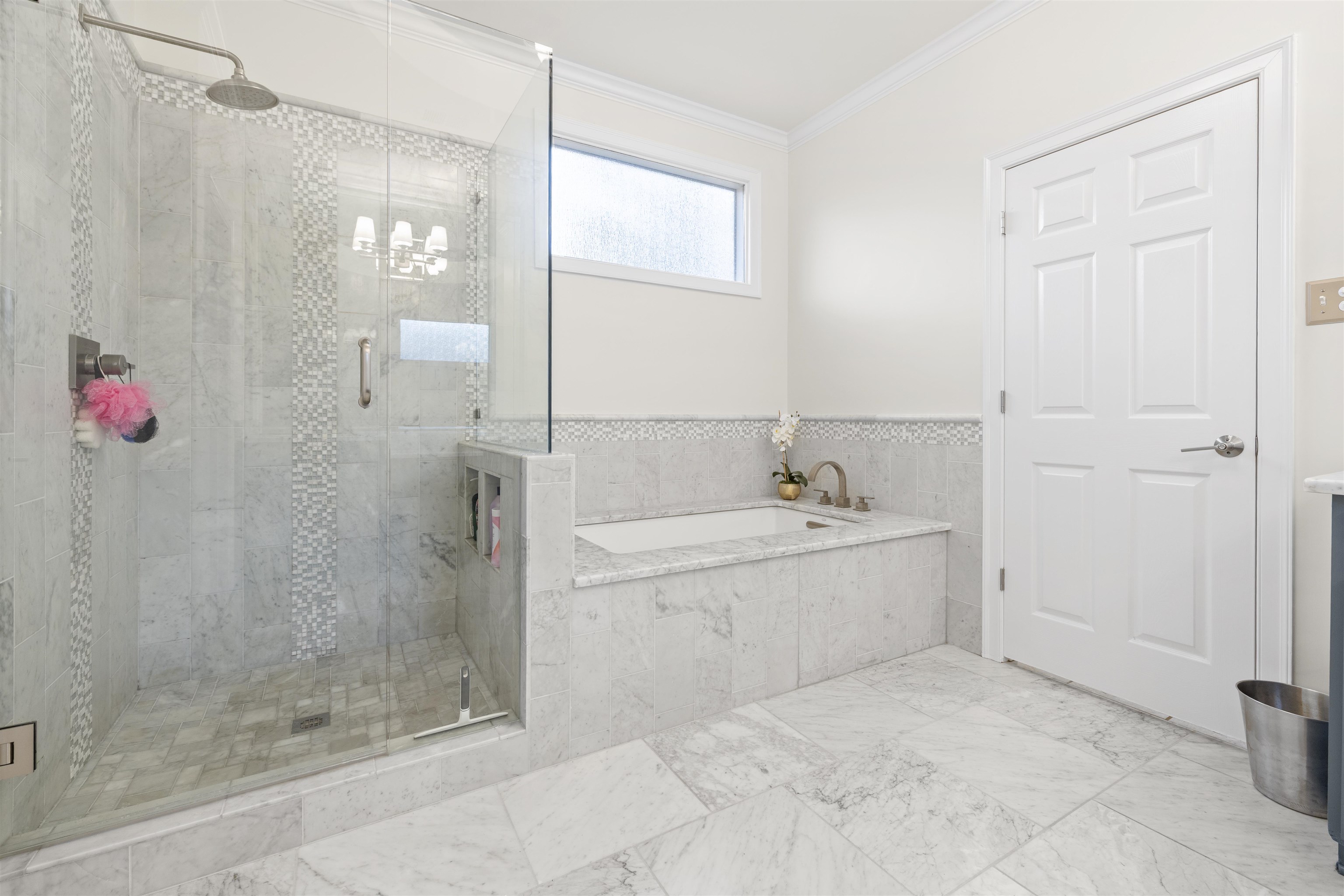 2163 Houston Pass Collierville, TN 38139 - Photo 16 of 30 a bathroom with a bathtub and shower