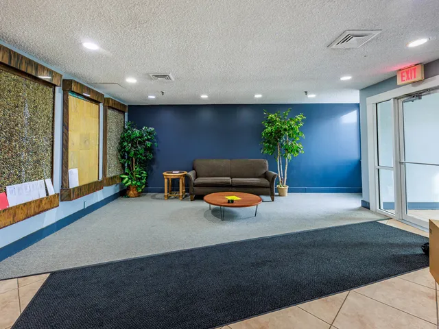 $130,000 | 1750 North Marywood Avenue, Unit 405, Aurora, IL 60505