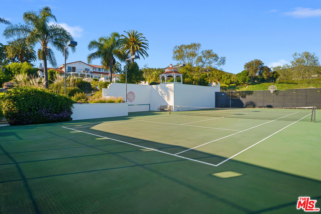 6120 Cavalleri Road Malibu, CA 90265 - Photo 11 of 54