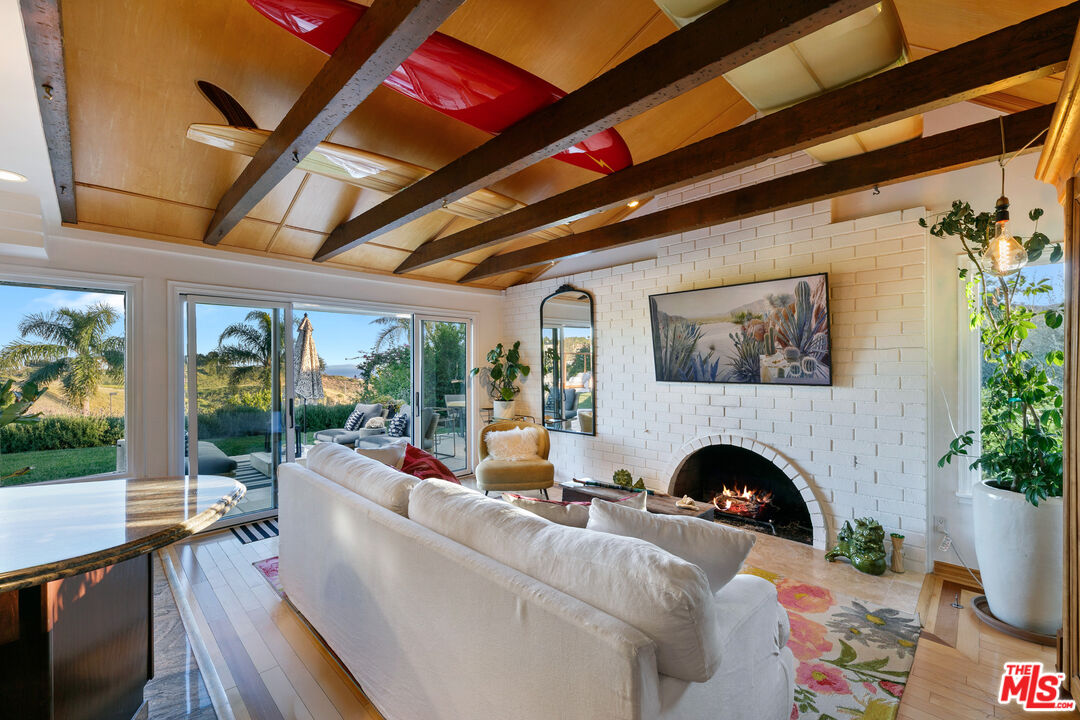 6120 Cavalleri Road Malibu, CA 90265 - Photo 22 of 54