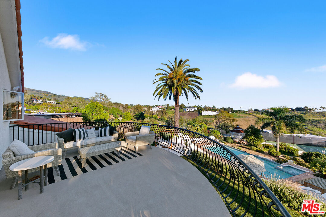 6120 Cavalleri Road Malibu, CA 90265 - Photo 31 of 54