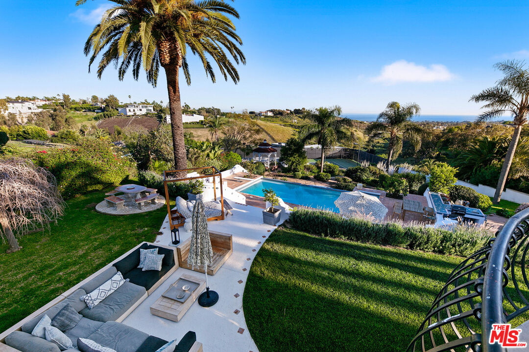 6120 Cavalleri Road Malibu, CA 90265 - Photo 33 of 54