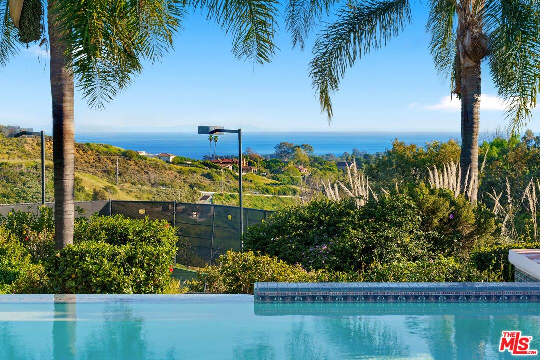 6120 Cavalleri Road Malibu, CA 90265 - Photo 8 of 54