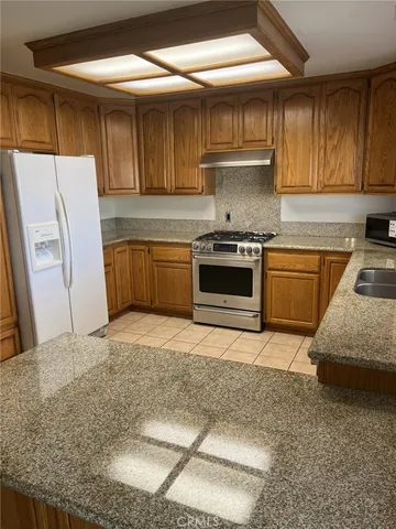 $4,250 | 9391 Stonehaven Circle, Garden Grove, CA 92841