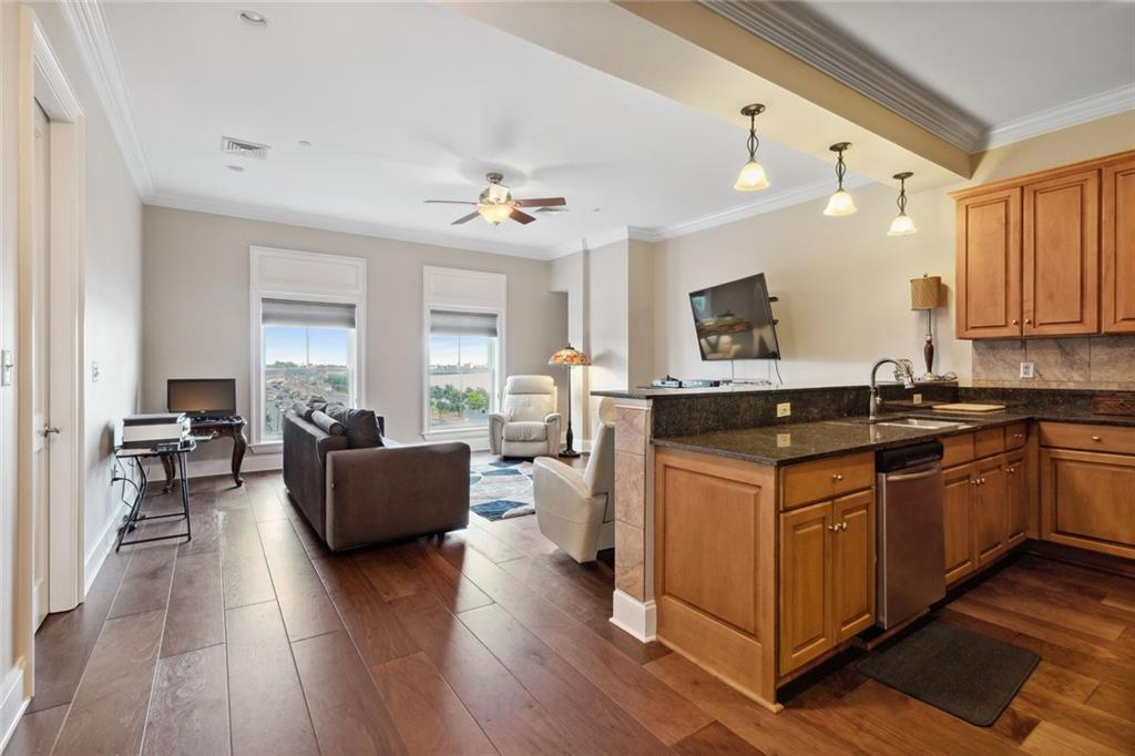620 Decatur Street, Unit N New Orleans, LA 70130 - Photo 15 of 20 Gallery Image 15