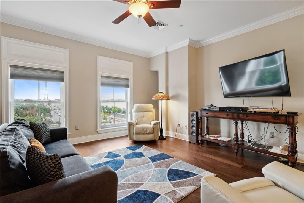 620 Decatur Street, Unit N New Orleans, LA 70130 - Photo 8 of 20 Gallery Image 8