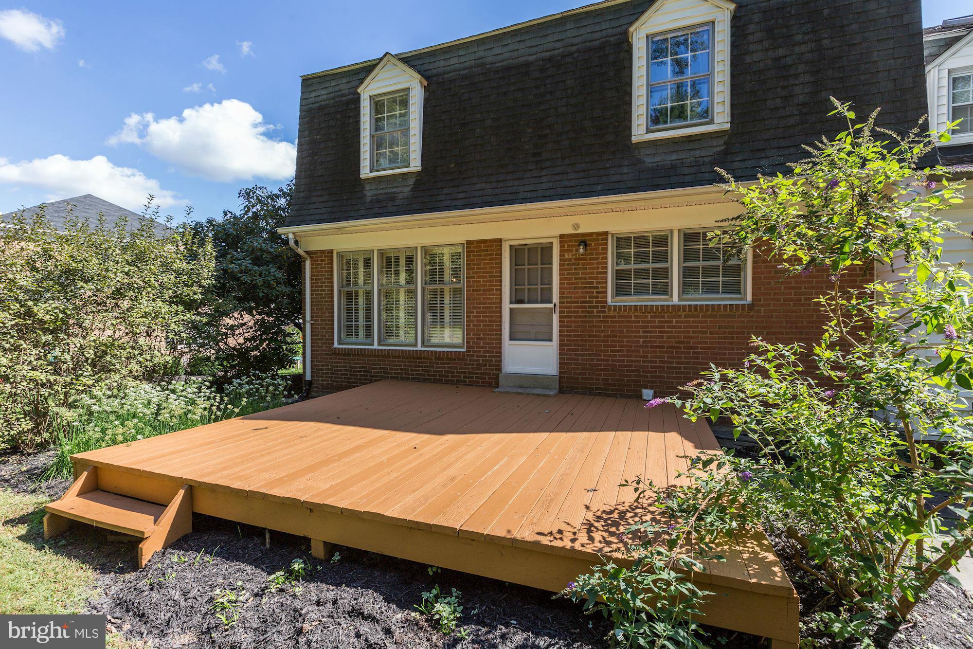 11804 Gregerscroft Road Potomac, MD 20854 - Photo 21 of 23 Exterior (Rear)