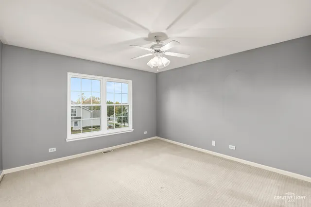 $285,900 | 1602 Fieldstone Drive South, Shorewood, IL 60404