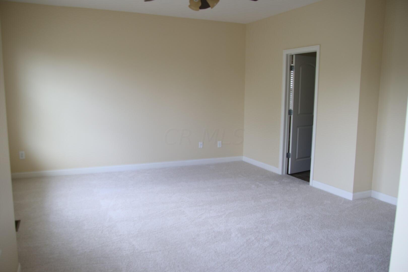 5817 Aderholt Road Dublin, OH 43016 - Photo 14 of 27 0U3A0033