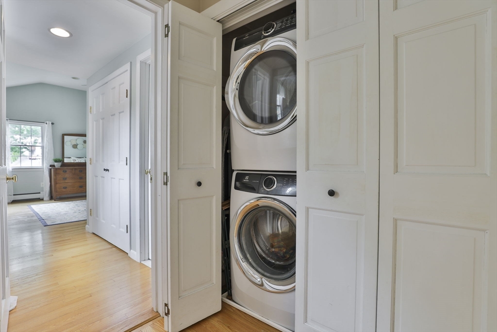 33 Reynolds Road Wakefield, MA 01880 - Photo 20 of 42