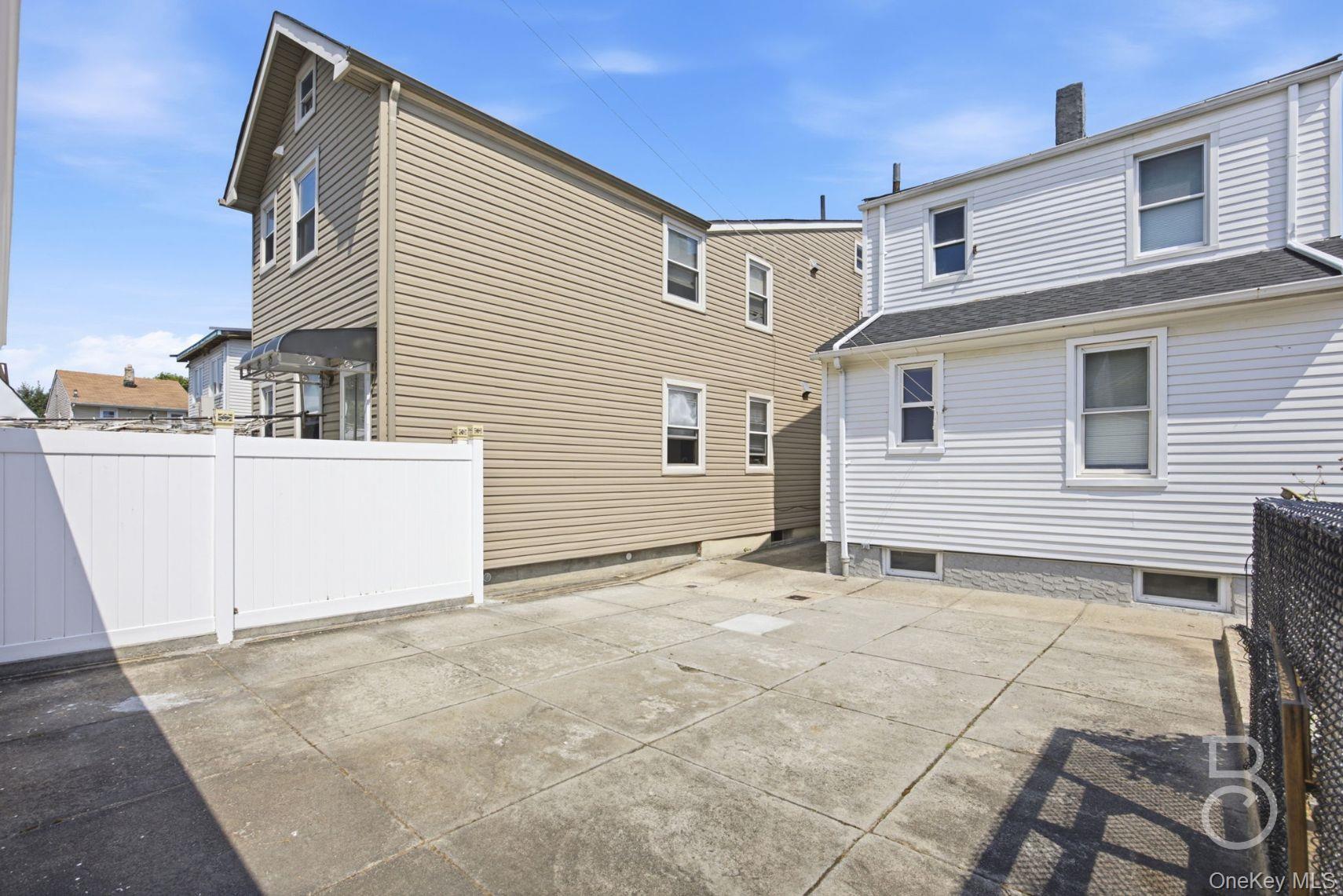 70-20 53rd Road Queens, NY 11378 - Photo 26 of 26