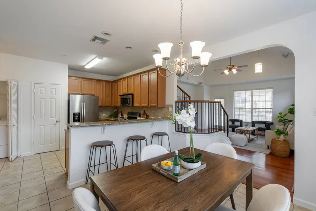 $320,000 | 14815 Avery Ranch Boulevard, Unit 19E, Austin, TX 78717