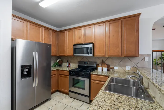 $320,000 | 14815 Avery Ranch Boulevard, Unit 19E, Austin, TX 78717