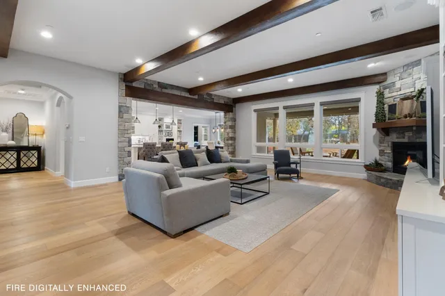 $1,138,000 | 3385 Wimbledon Drive, Redding, CA 96002