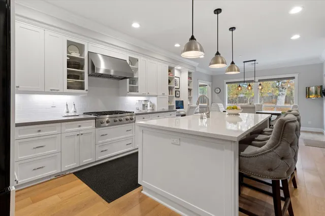 $1,138,000 | 3385 Wimbledon Drive, Redding, CA 96002