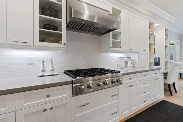 $1,138,000 | 3385 Wimbledon Drive, Redding, CA 96002