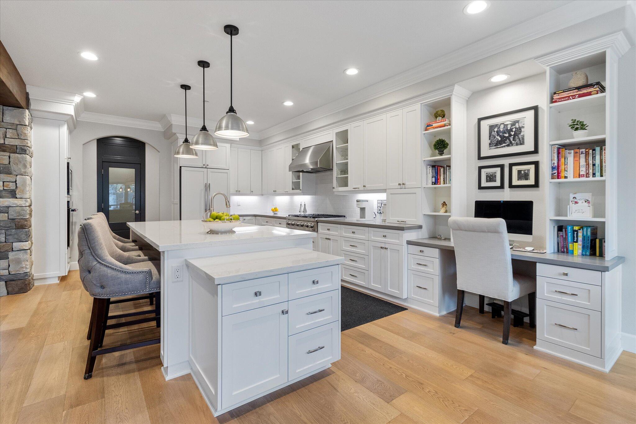 3385 Wimbledon Drive Redding, CA 96002 - Photo 21 of 87 021