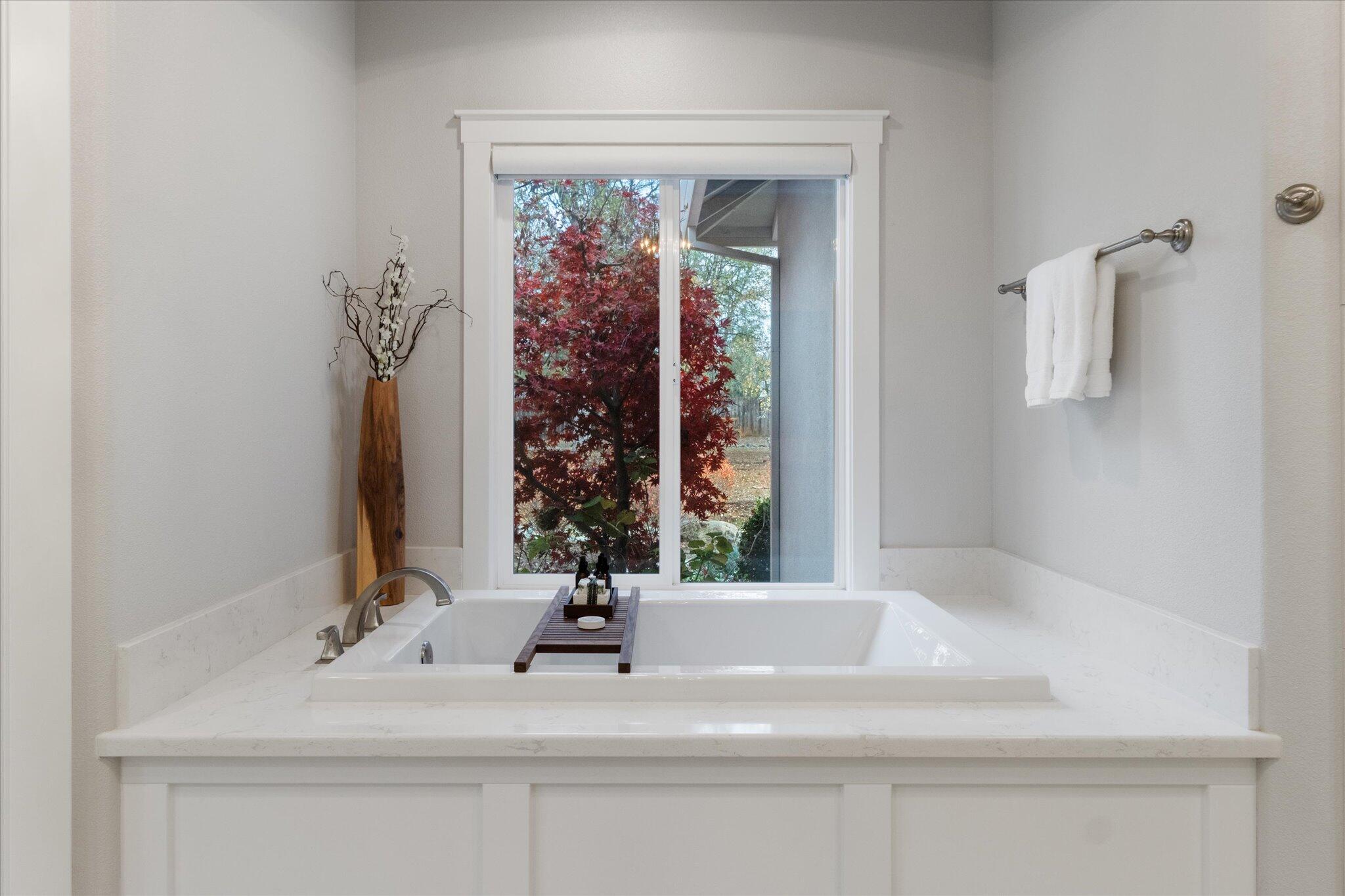 3385 Wimbledon Drive Redding, CA 96002 - Photo 34 of 87 034