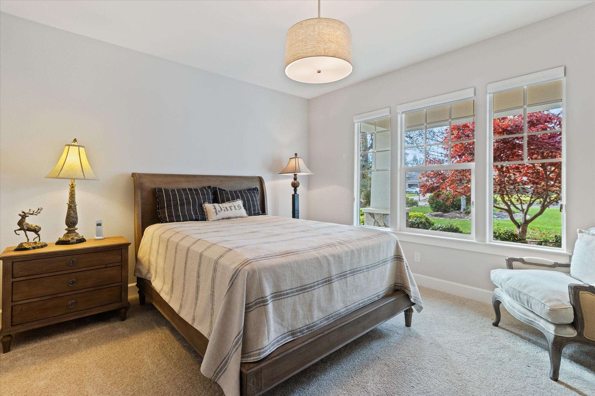 3385 Wimbledon Drive Redding, CA 96002 - Photo 43 of 87 044